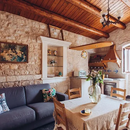 דירה Le Cacinare מודיקה