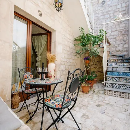 Le Cacinare דירה